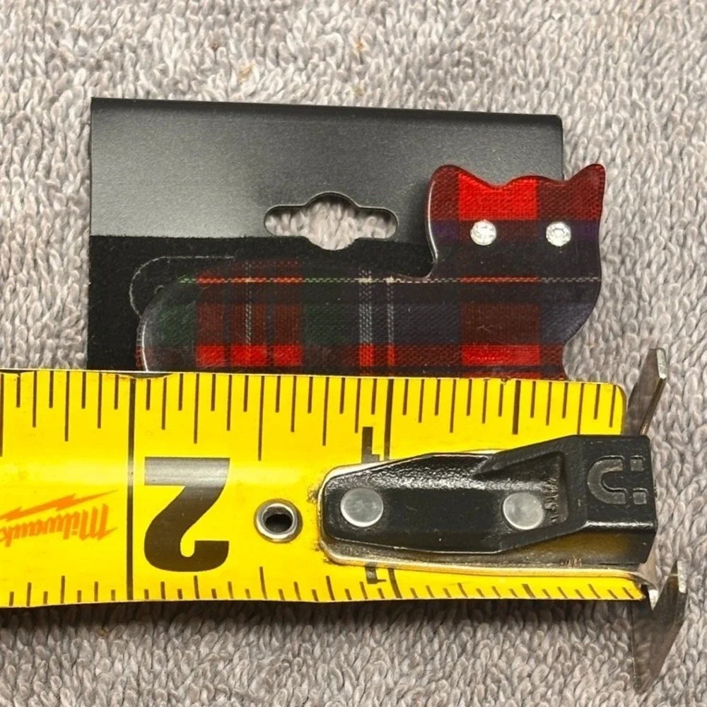 N/A charming cat
